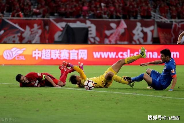 经纪人爆料：阿森纳曾全力追维尼修斯，他确实认真考虑过文章配图